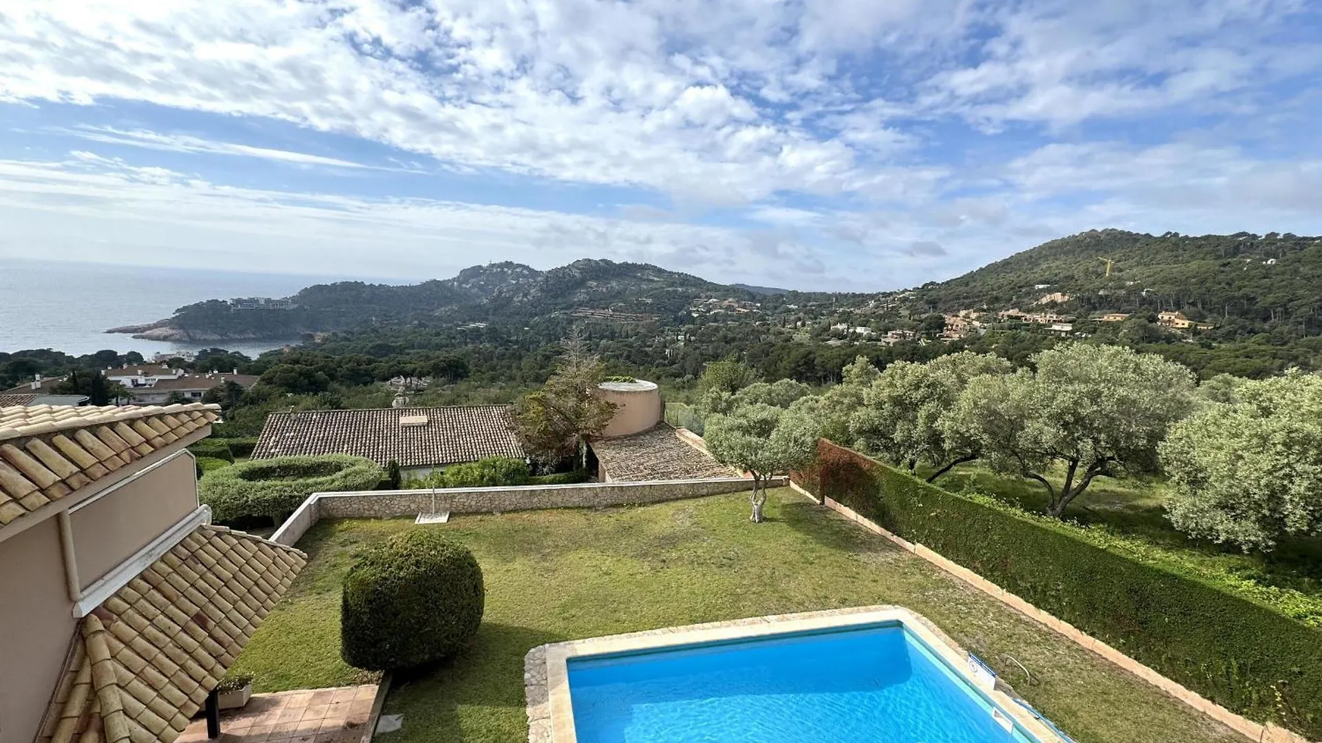 Precioso Apartamento Con Vistas Al Mar Y Piscina En Aiguablava - Es-226-4 ベグール 0*,  スペイン